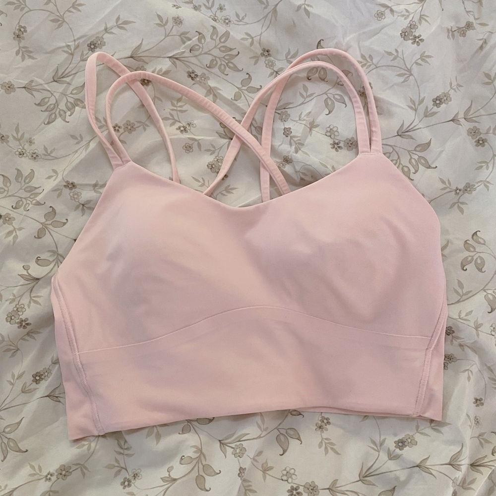 Lululemon like a cloud bra